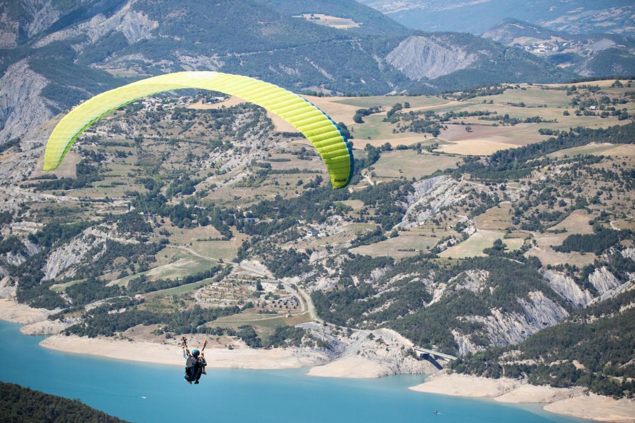 Huttopia Lac de Serre-Ponçon Le Lautaret Extérieur photo